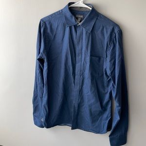 Van Heusen small men’s button up